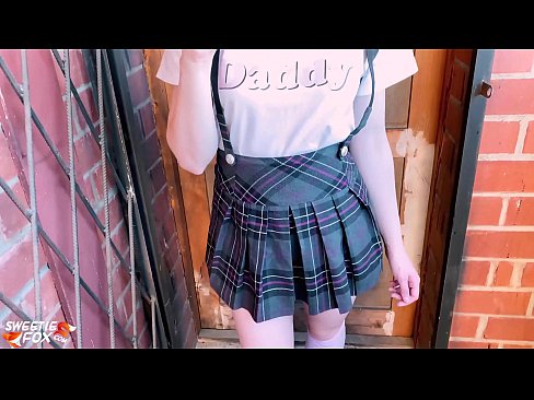 ❤️ L'escola es xucla la polla profundament i la folla en lloc de les classes. ❤ Porno preciós al ca.porngameshub.ru ❌️❤