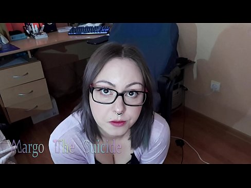 ❤️ Noia sexy amb ulleres xucla un consolador profundament davant la càmera ❤ Porno preciós al ca.porngameshub.ru ❌️❤